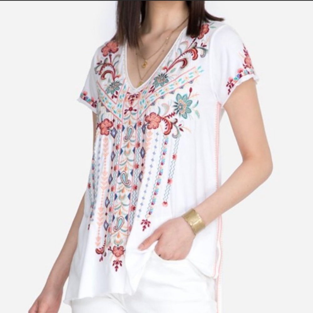 Johnny Was White Tua Knit Drape Top. Size XS